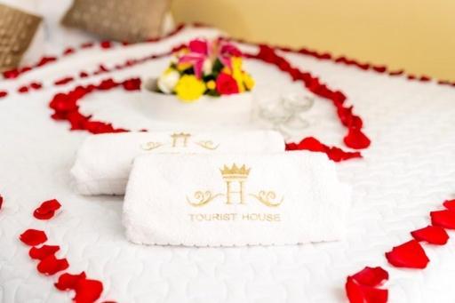 Tourist House Suites 2 اوتابالو المظهر الخارجي الصورة